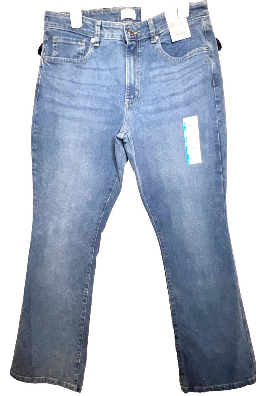 Time & True Mid Rise Medium Wash Ladies Bootcut Jeans Size 14